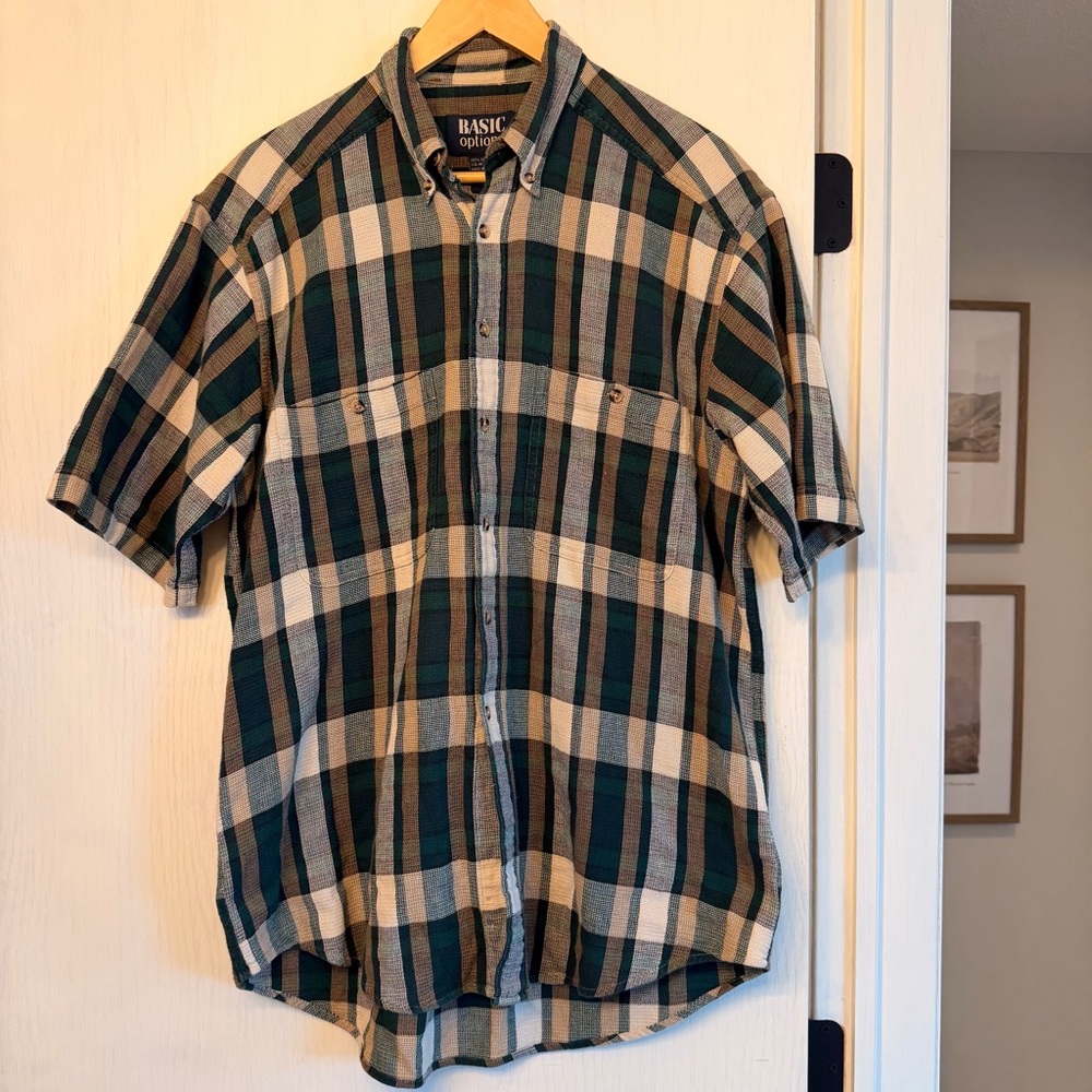 Basic Options Men's Green Plaid Shirt